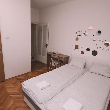 De Lux Apartment & Rooms Emilia Banja Luka Ngoại thất bức ảnh