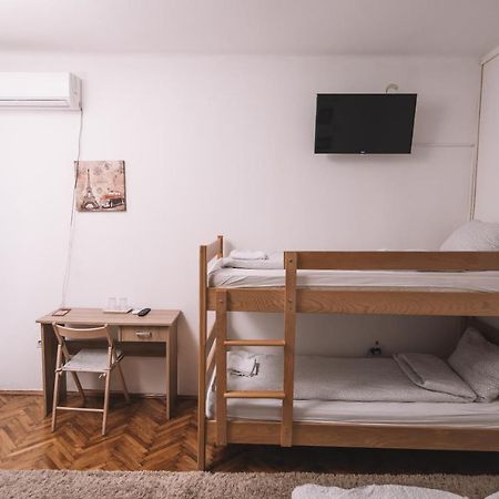 De Lux Apartment & Rooms Emilia Banja Luka Ngoại thất bức ảnh